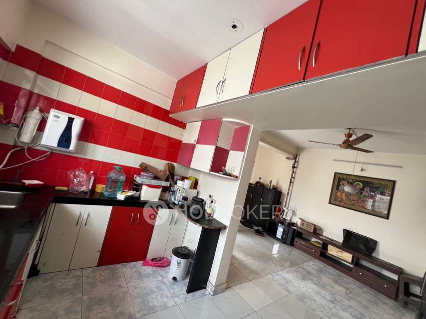 Single Room for Male In 3 BHK  In Motideep Apartment In Baner