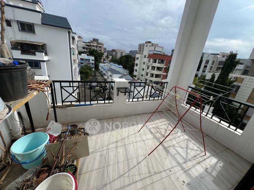 Single Room for Male In 3 BHK  In Motideep Apartment In Baner