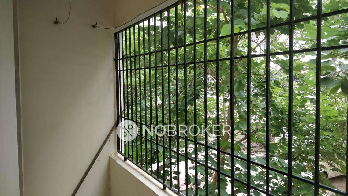 2 BHK Flat In Sastha Flats For Sale  In Semmancheri
