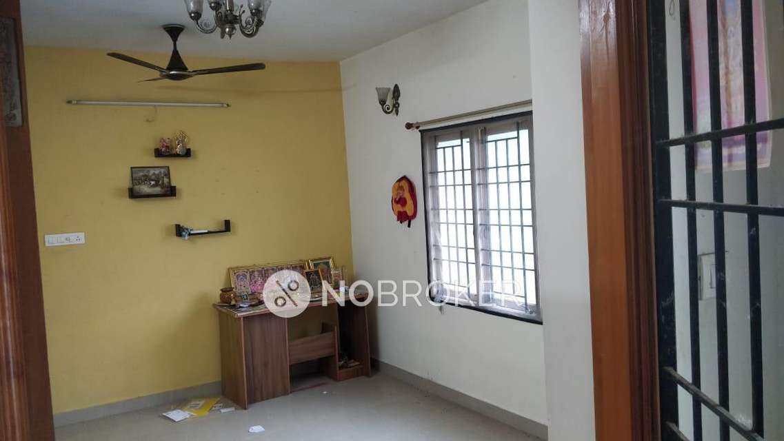 2 BHK Flat In Sastha Flats For Sale  In Semmancheri