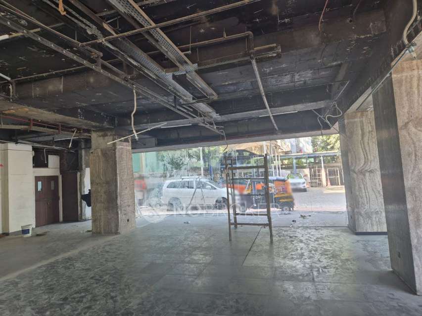 Showroom in Shivajinagar, Pune for Rent 