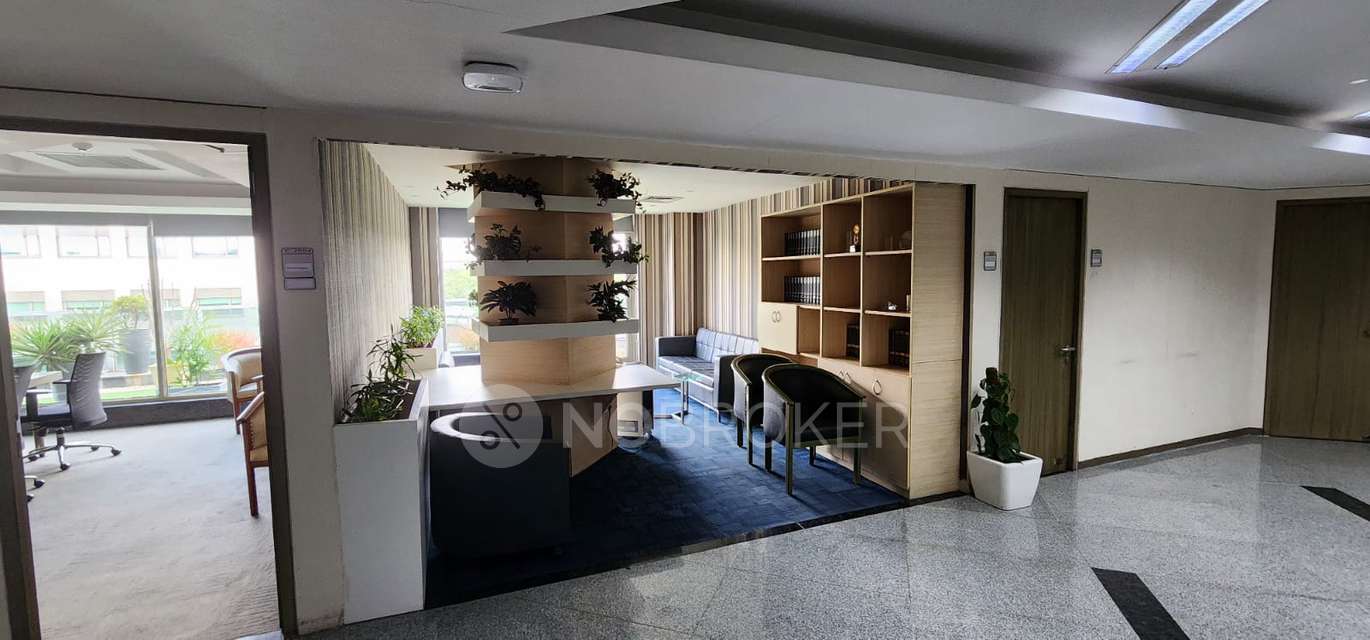 Office Space in Mohan Cooperative Industrial Estate, Delhi for Rent 