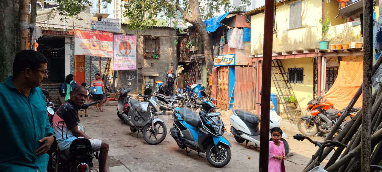 1 RK Flat In Sunanda Haldankar Chawl, Sewri For Sale  In Sewri