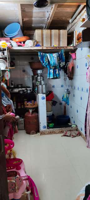 1 RK Flat In Sunanda Haldankar Chawl, Sewri For Sale  In Sewri