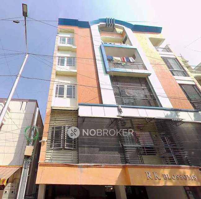 4 BHK Flat In Rk Blossom For Sale  In J. P. Nagar