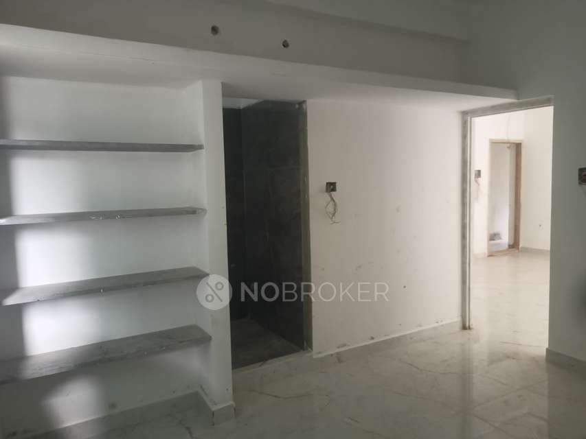 2 BHK Flat For Sale  In Mudichur