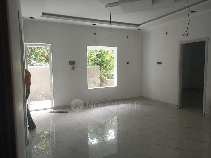 2 BHK Flat For Sale  In Mudichur