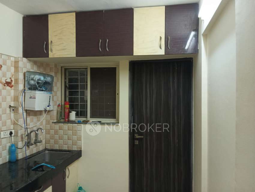 Shared Room for Male In 2 BHK  In Pratham Yash Residency, Lohegaon, Lohegaon In Lohegaon