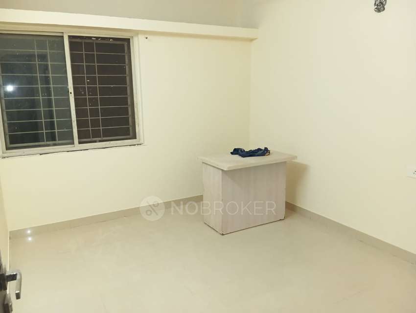 Shared Room for Male In 2 BHK  In Pratham Yash Residency, Lohegaon, Lohegaon In Lohegaon