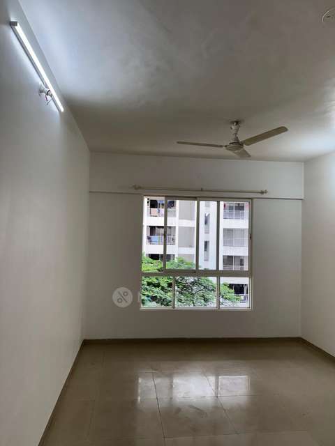 Single Room for Male In 1 BHK  In Beverly Hills Society In Hinjewadi