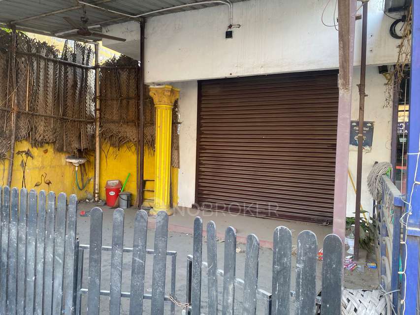 1 RK Flat In Shop For Rent for Rent  In Mudichur