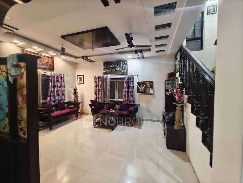 Shared Room for Male In 2 BHK  In Viman Nagar