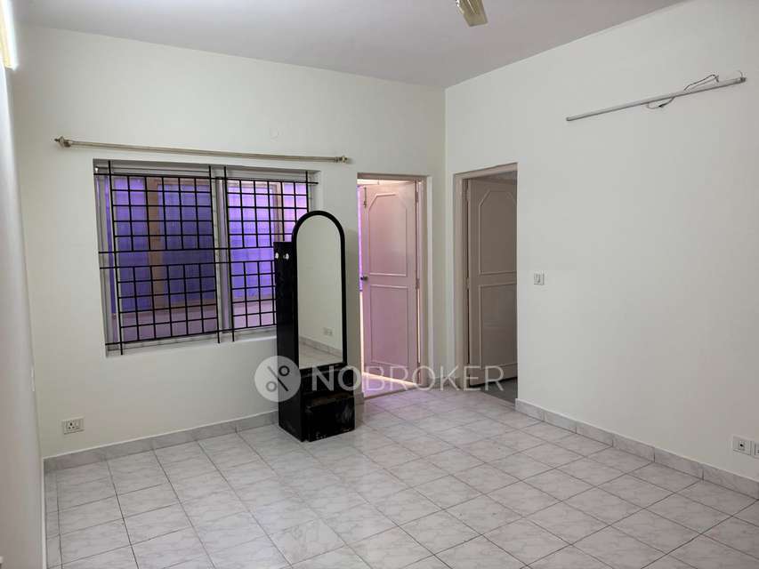 2 BHK Flat In Canopy Crown Apartments, Btm 2nd Stage for Rent  In Btm 2nd Stage