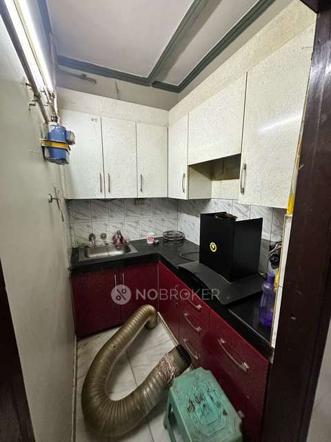 2 BHK Flat In Standalone Bulding for Rent  In Karol Bagh