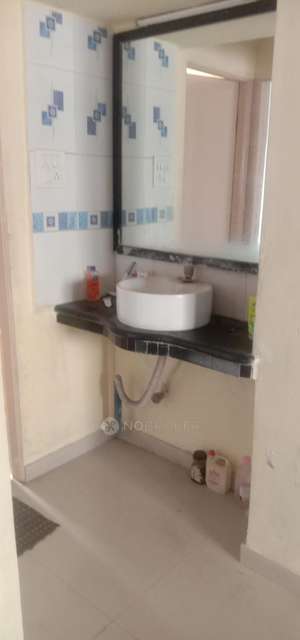 Single Room for Female In 2 BHK  In Sadafuli Park In Padmalaya Residency