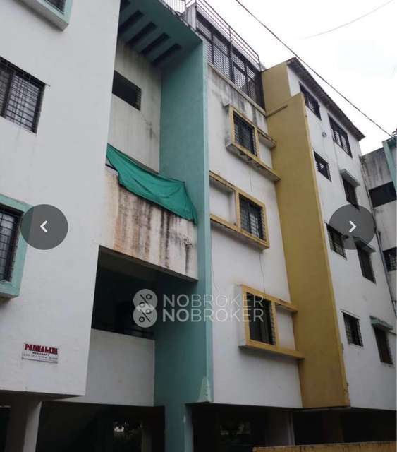 Single Room for Female In 2 BHK  In Sadafuli Park In Padmalaya Residency