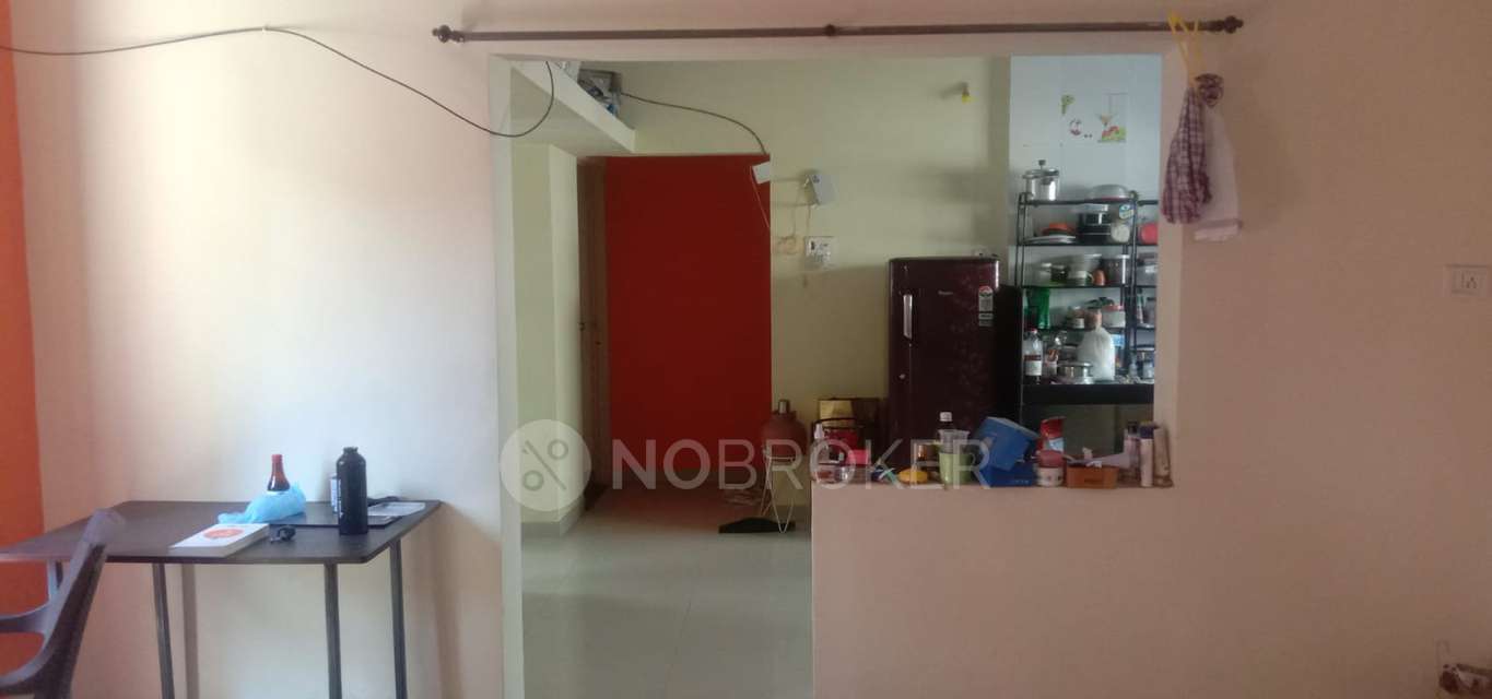 Single Room for Female In 2 BHK  In Sadafuli Park In Padmalaya Residency