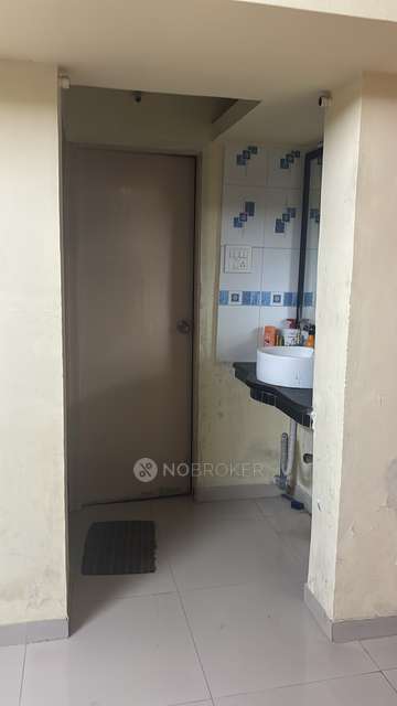 Single Room for Female In 2 BHK  In Sadafuli Park In Padmalaya Residency