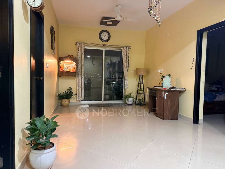 3 BHK Flat In Sai Poorna Luxuria, Haralur Main Road For Sale  In Haralur Main Road