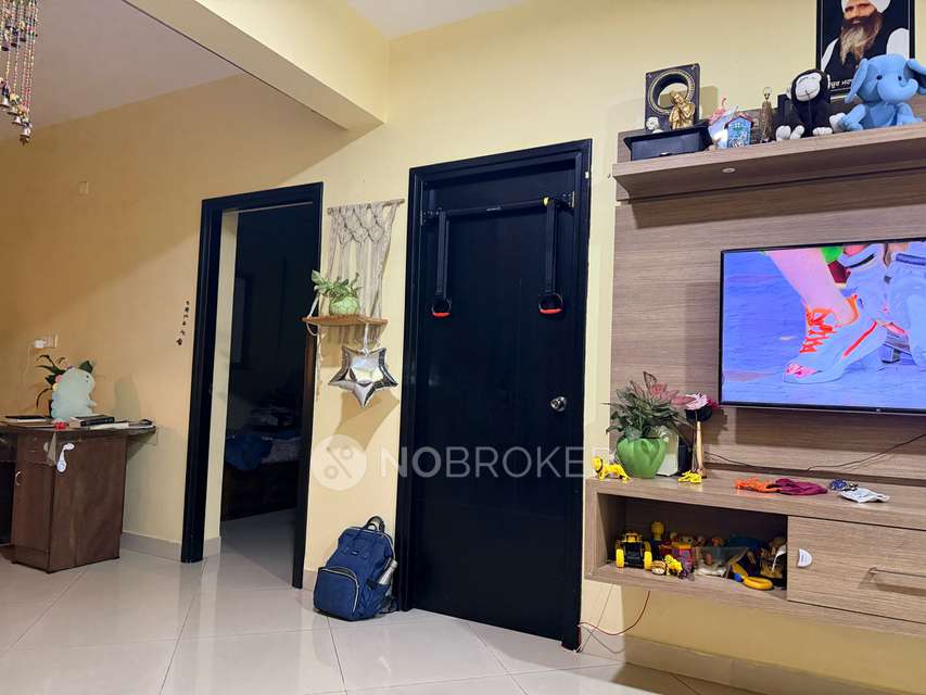 3 BHK Flat In Sai Poorna Luxuria, Haralur Main Road For Sale  In Haralur Main Road