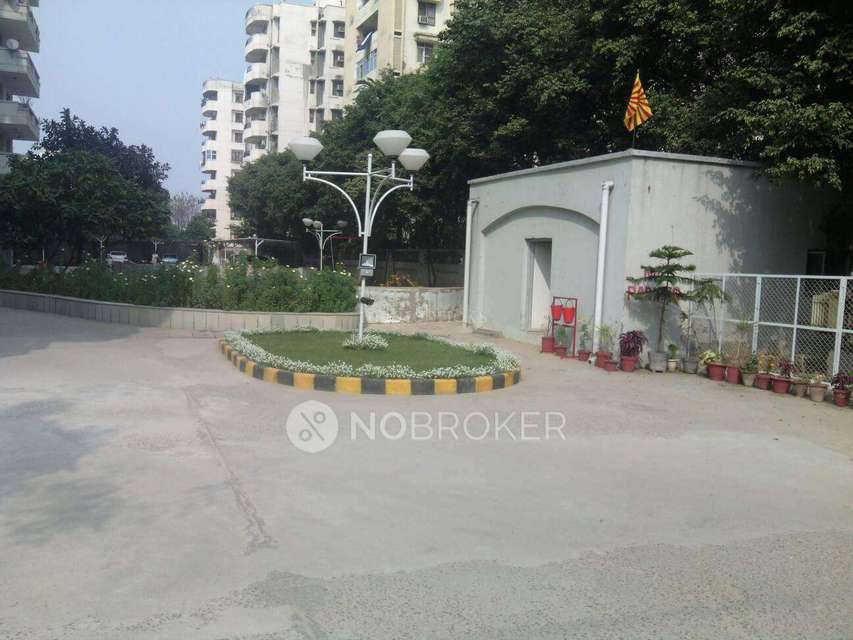 3 BHK Flat In Sukriti Apartments for Rent  In Sec 56