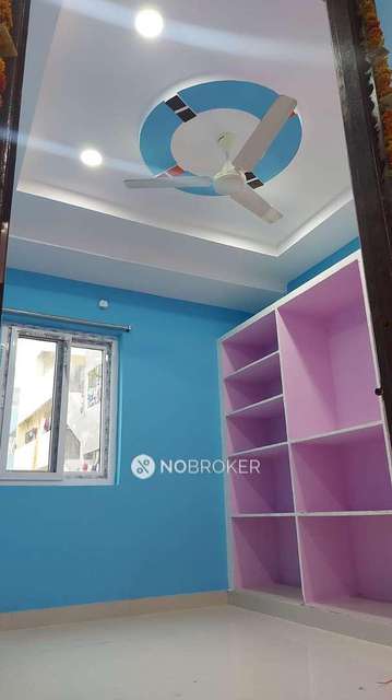 2 BHK Flat In Apartment for Rent  In Madhapur