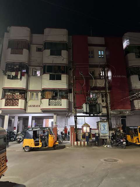 2 BHK Flat In Akshay Flats For Sale  In Triplicane