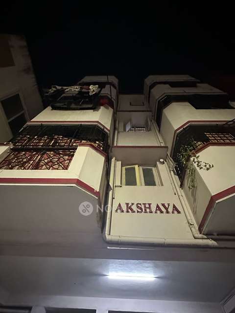 2 BHK Flat In Akshay Flats For Sale  In Triplicane