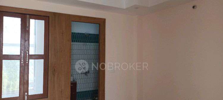 PG for Girls in 5 Number Bhatta Rd