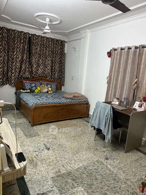 Shared Room for Female In 2 BHK  In Sangamvadi,