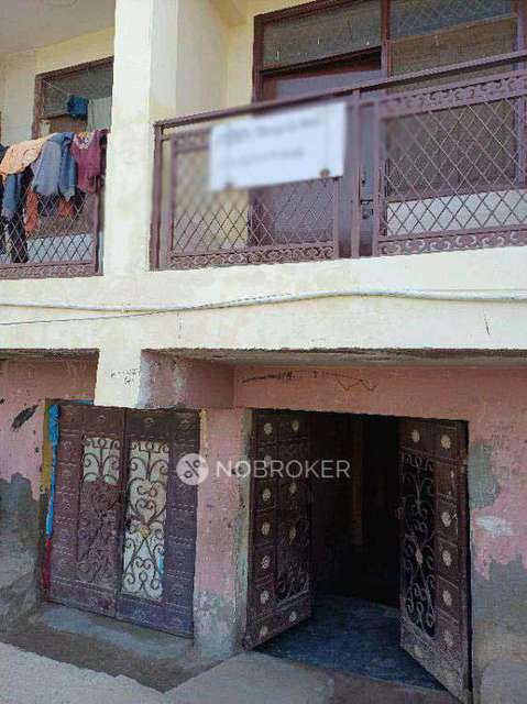 1 RK Flat for Rent  In Sector 62a