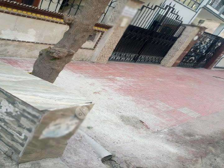 2 BHK House for Rent  In Sector 40