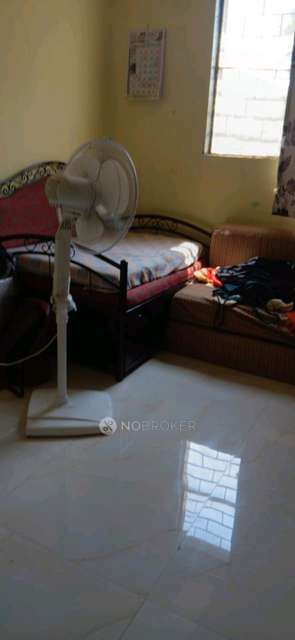 1 BHK Flat For Sale  In 185, St Francis Rd, Lic Colony, Suresh Colony, Vile Parle West, Mumbai, Maharashtra 400056, India