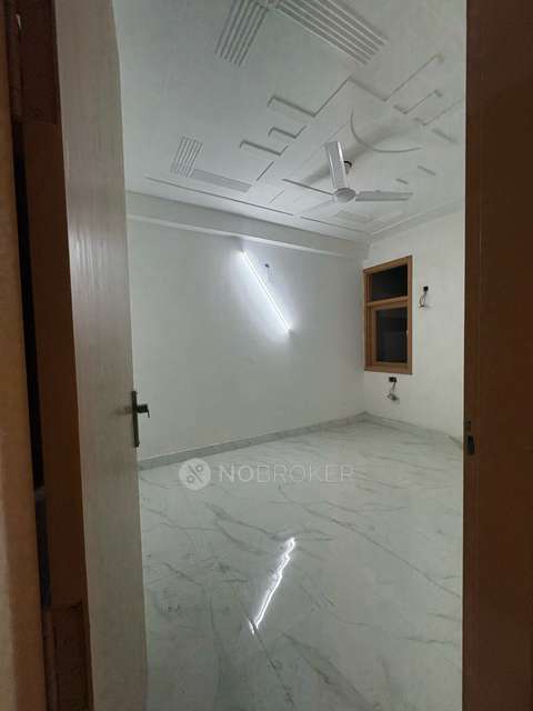 3 BHK Flat In Gupta Farm For Sale  In Deoli Extension