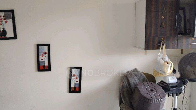 Shop in 3q9m+mmv, Main Road, Kammavari Pete, Bengaluru, Hoskote, Karnataka 562114, India, Bangalore for sale 