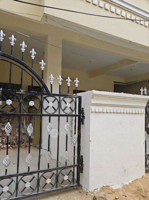 PG for Girls in  Madhura Nagar