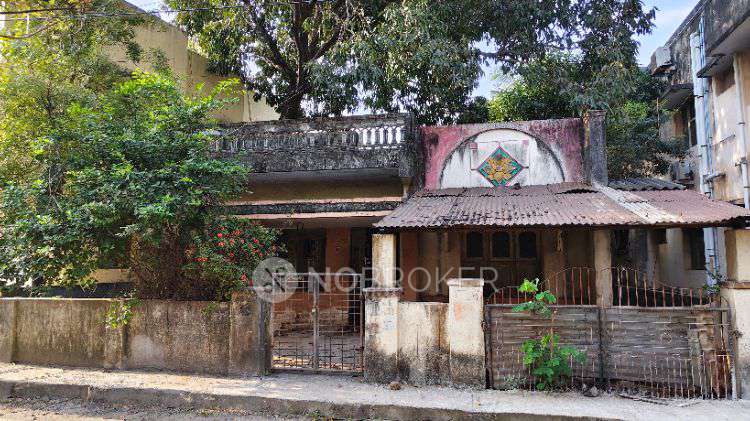 Godown/Warehouse in  Adambakkam, Chennai for Rent 