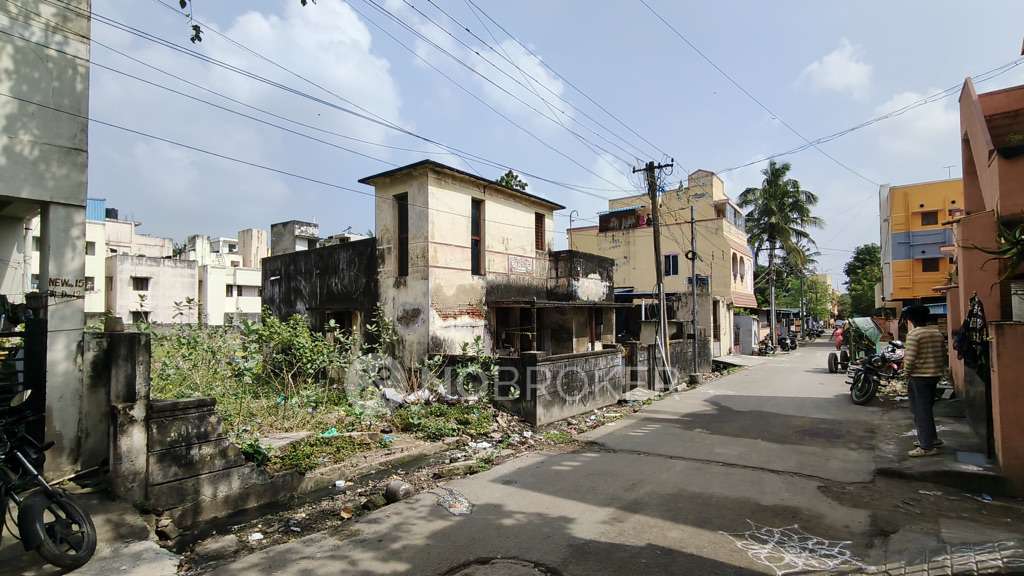 Plot For Sale  In Chinna Theru B Street