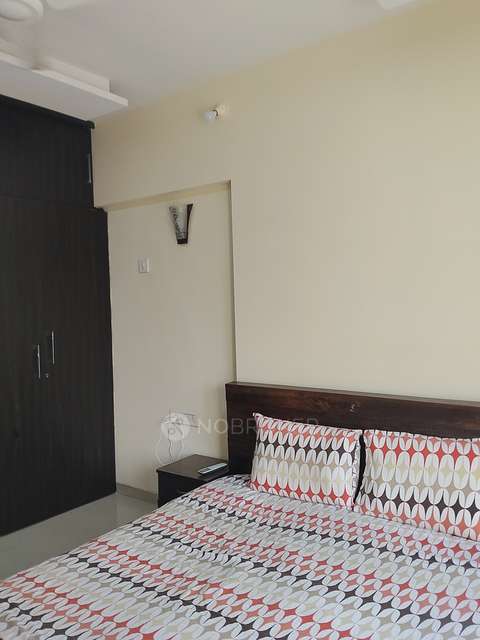 2 BHK Flat In Premier Emperor For Sale  In Andheri East