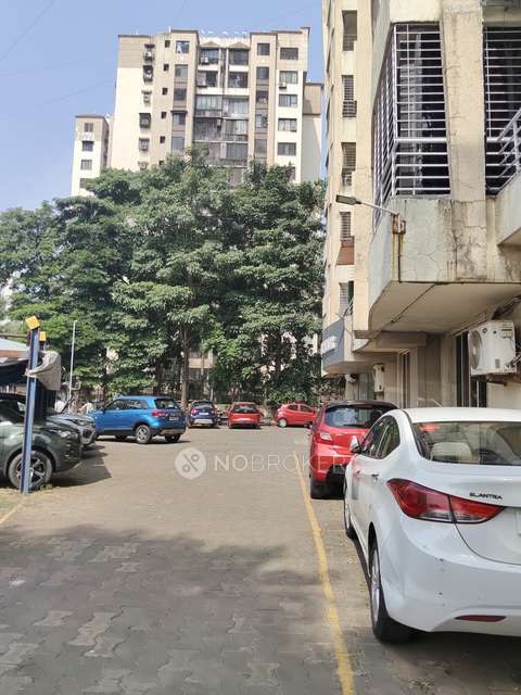 2 BHK Flat In Premier Emperor For Sale  In Andheri East