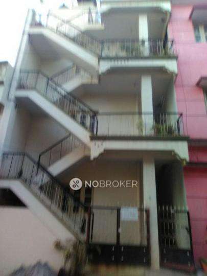4+ BHK Flat For Sale  In Kumaraswamy Layout, 