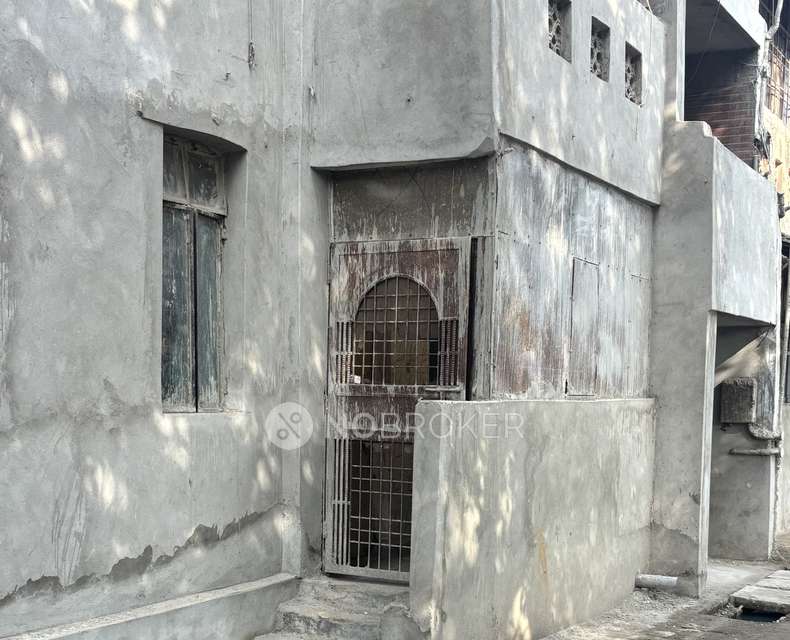 1 BHK Flat In Dda Radhe Krishna , Dwarka Sector-3 for Rent  In Dwarka Sector-3