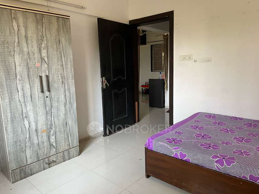 Shared Room for Female In 2 BHK  In La Gloriosa In Wadgaon Sheri