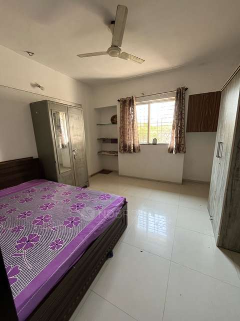 Shared Room for Female In 2 BHK  In La Gloriosa In Wadgaon Sheri
