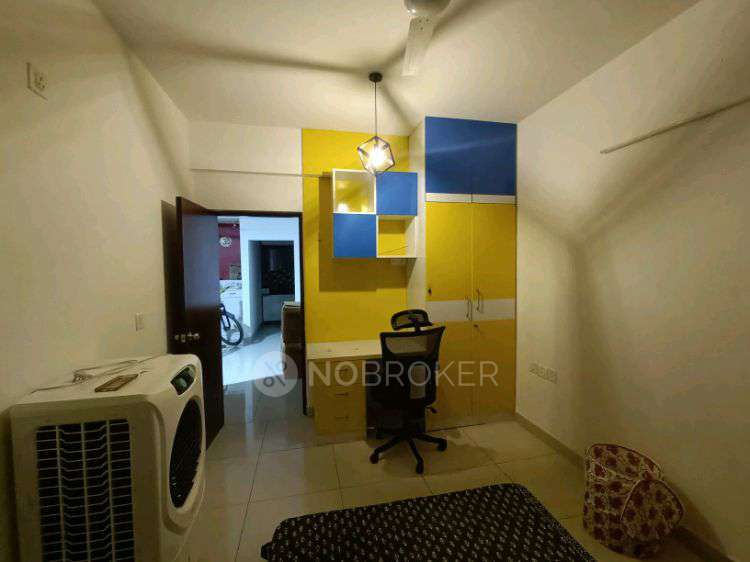 Single Room for Male In 2 BHK  In Purva Skydale In Purva Skydale