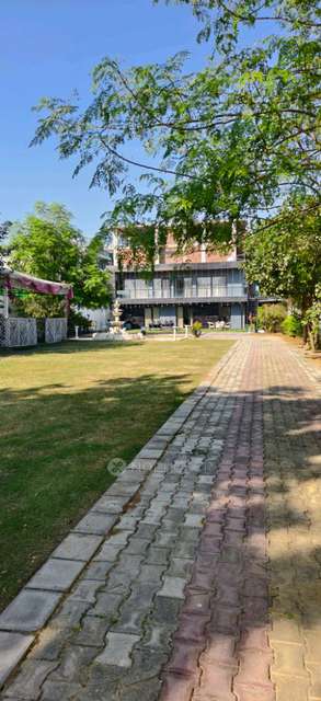 4+ BHK House For Sale  In Sector-63a