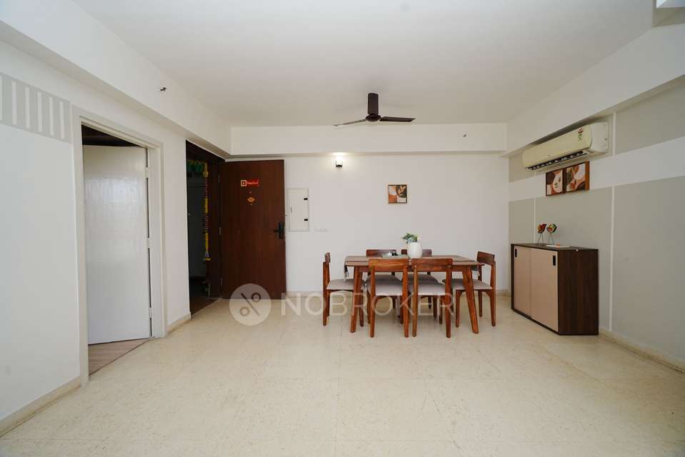 3 BHK Flat In Dlf Regal Towers For Sale In Dlf Regal Gardens