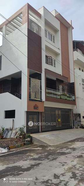 4+ BHK Flat In Standalone Building  For Sale  In Naagarabhaavi