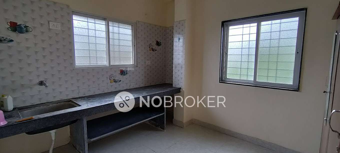 PG for Girls in Loni Kalbhor,