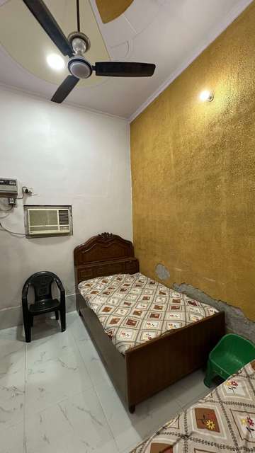 Godown/Warehouse in Behta Hajipur, Ghaziabad for sale